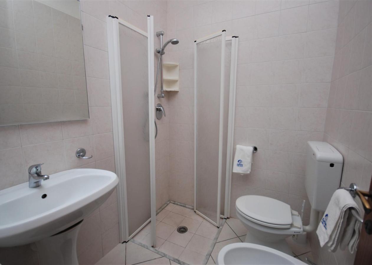 Residenza Rubin Appartement Lignano Sabbiadoro Buitenkant foto